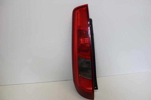 FEU ARRIERE GAUCHE FORD FIESTA 4/2002-10/2005 3PORTES - Vue 1